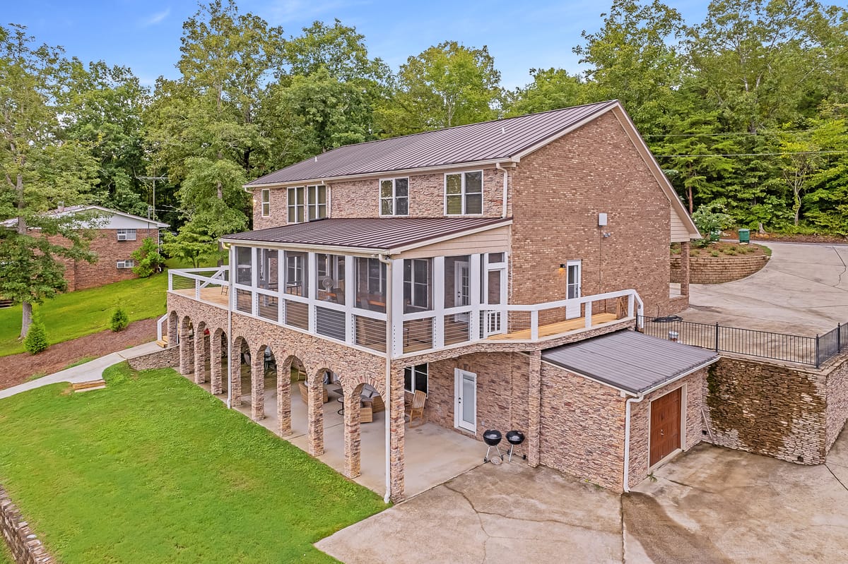 Arches - Artisan home on the main body of the lake, 2 covered boat slips – Smith Lake vacation rental photo