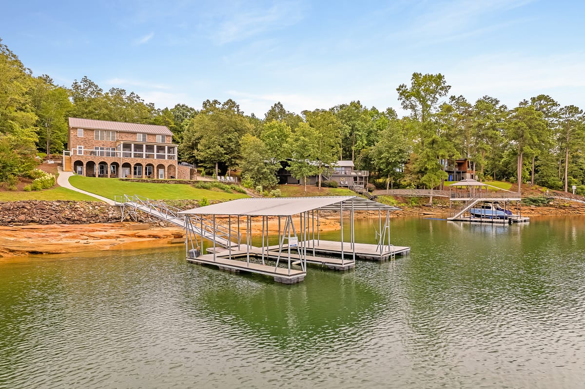 Arches - Artisan home on the main body of the lake, 2 covered boat slips – Smith Lake vacation rental photo