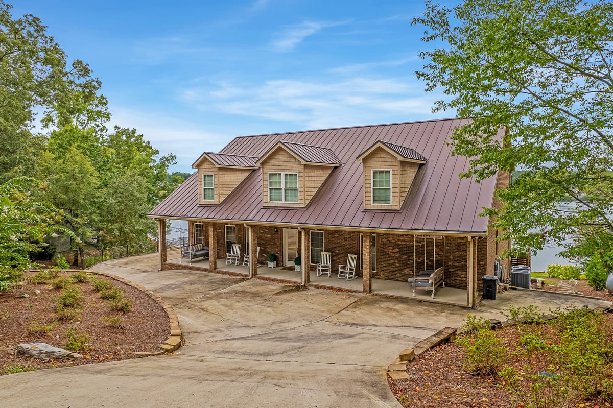 Arches - Artisan home on the main body of the lake, 2 covered boat slips – Smith Lake vacation rental photo