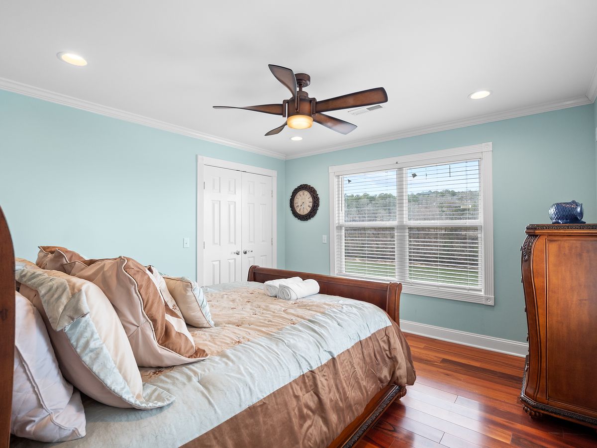 Generations Cove - Welcome to your perfect lakefront getaway! – Smith Lake vacation rental photo