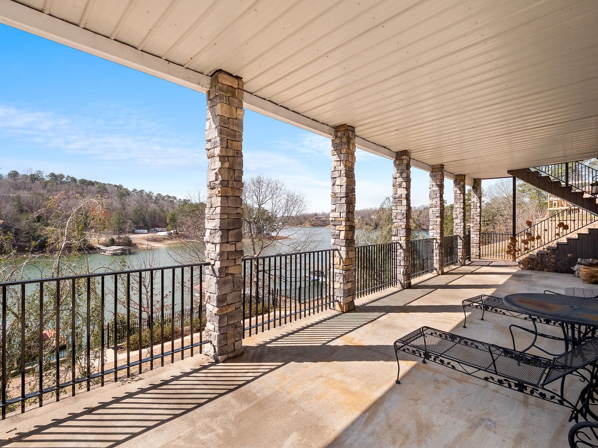 Generations Cove - Welcome to your perfect lakefront getaway! – Smith Lake vacation rental photo