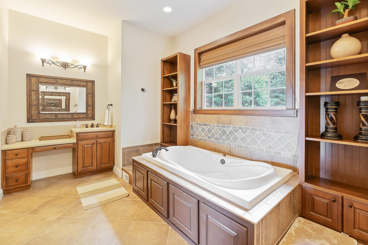 Grand Lodge - Welcome to your private Smith Lake retreat – Smith Lake vacation rental photo