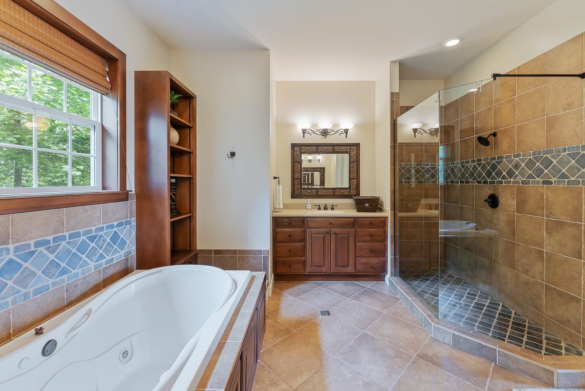 Grand Lodge - Welcome to your private Smith Lake retreat – Smith Lake vacation rental photo
