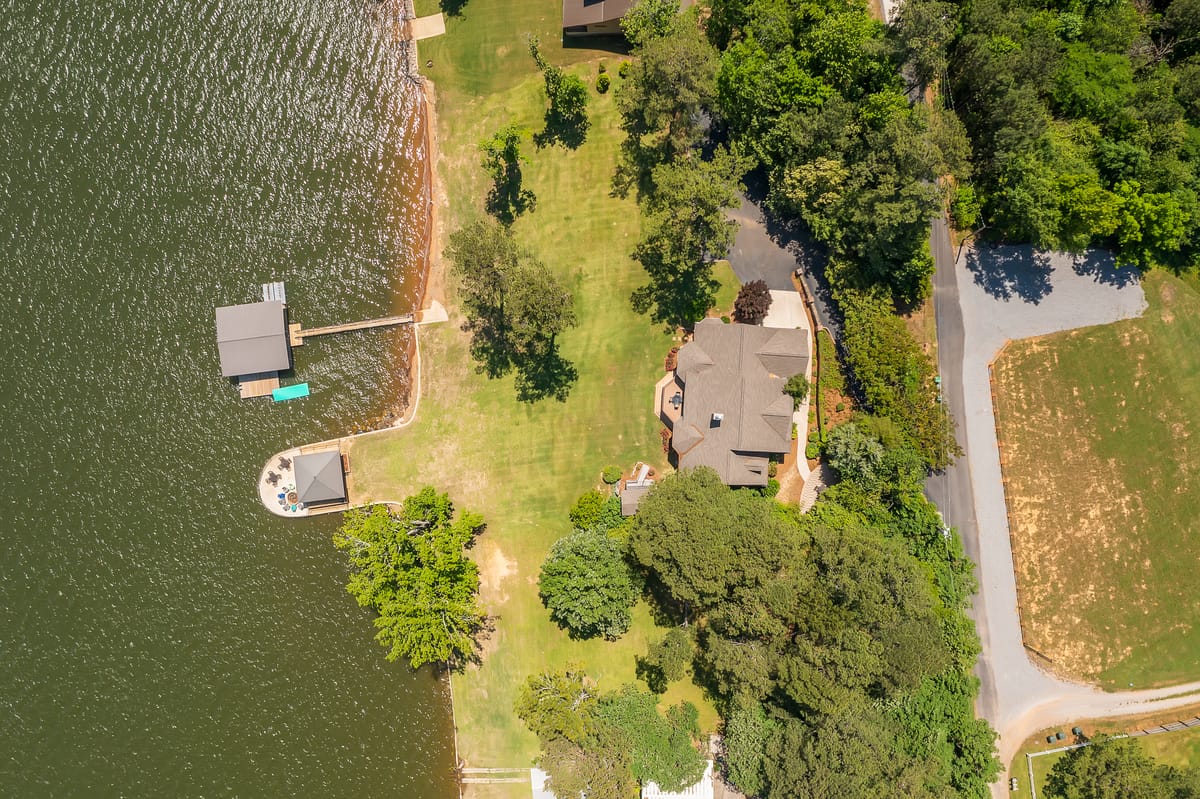 Lake Therapy - Gazebo on the lake, easy walk to the water! – Smith Lake vacation rental photo