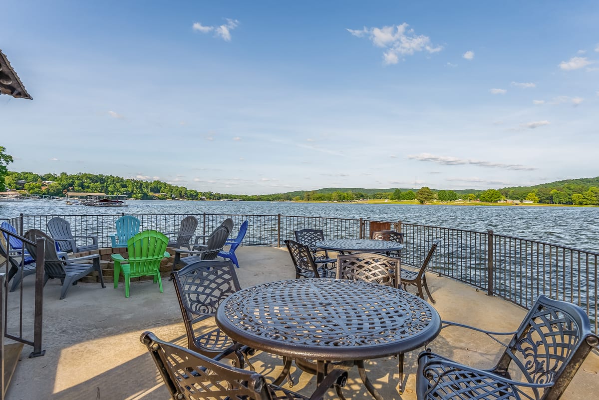 Lake Therapy - Gazebo on the lake, easy walk to the water! – Smith Lake vacation rental photo