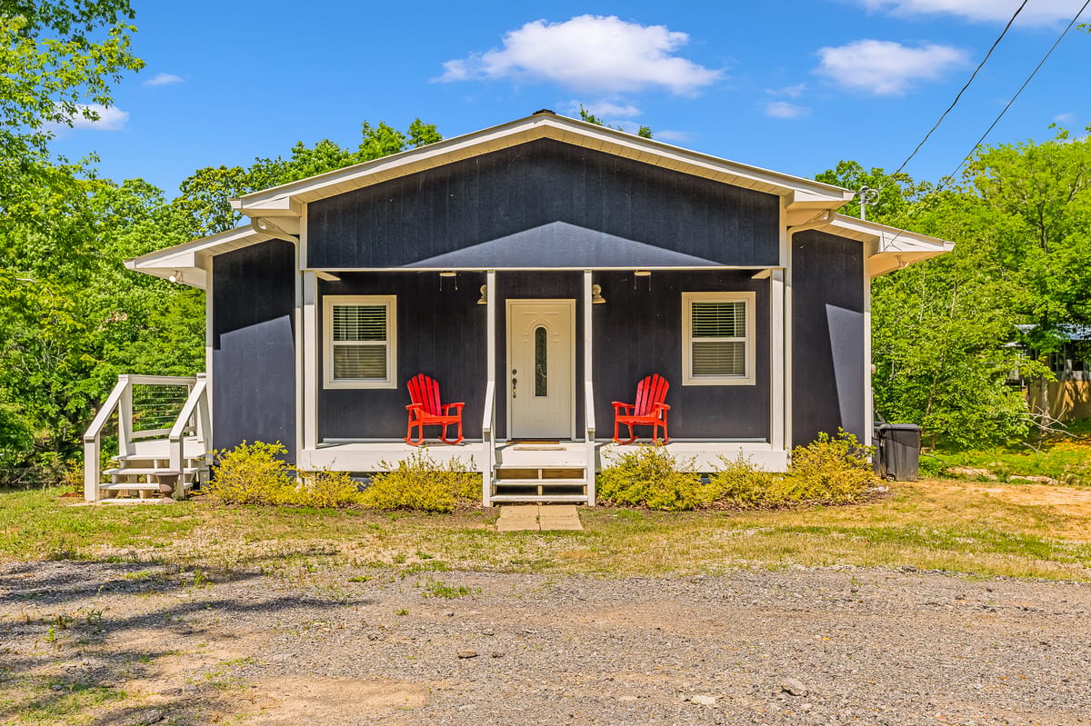 Lazy Daze - Located conveniently near Duncan Bridge Marina – Smith Lake vacation rental photo