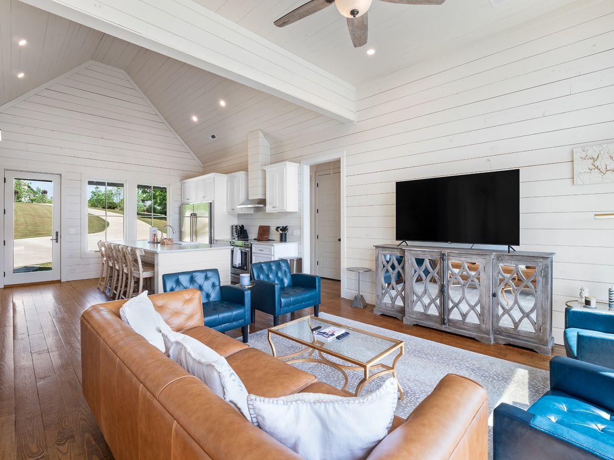 Dock & Awe - stunning 4-bedroom, 4-bath lakefront retreat – Smith Lake vacation rental photo