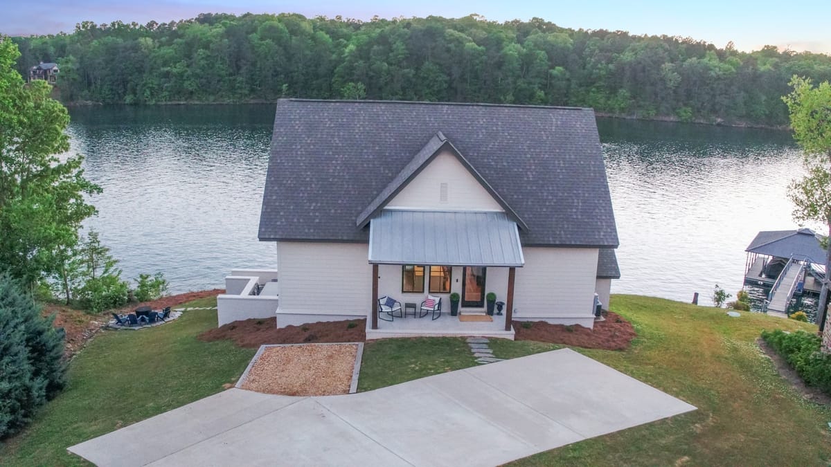 Dock & Awe - stunning 4-bedroom, 4-bath lakefront retreat – Smith Lake vacation rental photo
