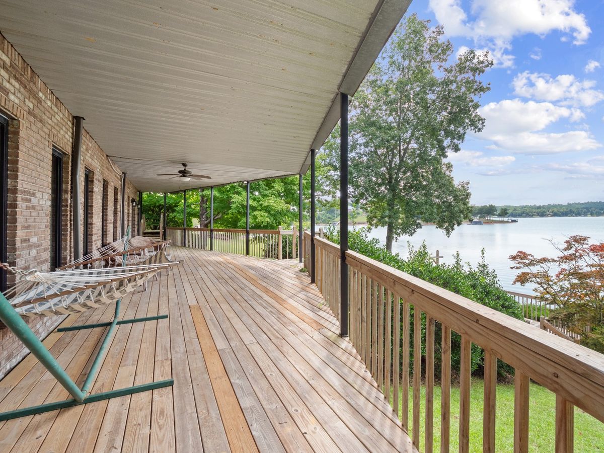Decked Out in Dismal - Decks and Amenities! – Smith Lake vacation rental photo