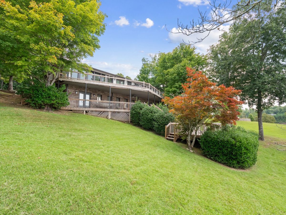 Decked Out in Dismal - Decks and Amenities! – Smith Lake vacation rental photo