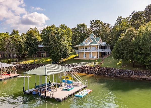Lookout at Stoney Point – Smith Lake vacation rental