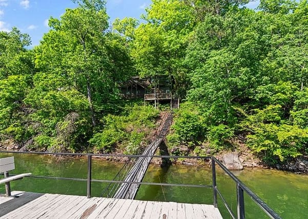 Smith Lake Retreat - close to Trident Marina