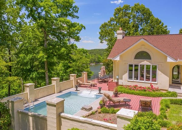 Yellowhammer Hill – Smith Lake vacation rental