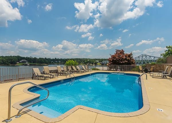 Duncan Bridge condo 112  – Smith Lake vacation rental