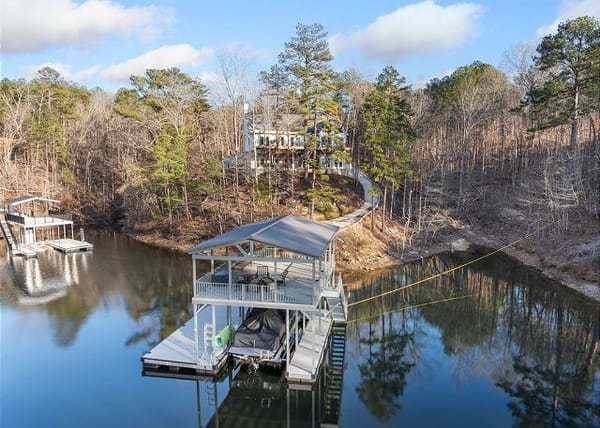 Happy House – Smith Lake vacation rental