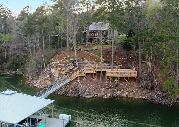 Serenity Rock on Lewis Smith Lake – 4BR, 3BA with Private Dock & MIL Suite